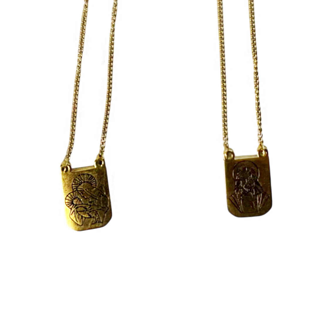 Colar Venerati Dourado