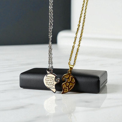 Colares Lovers Dourado & Grafite – Duo Coração