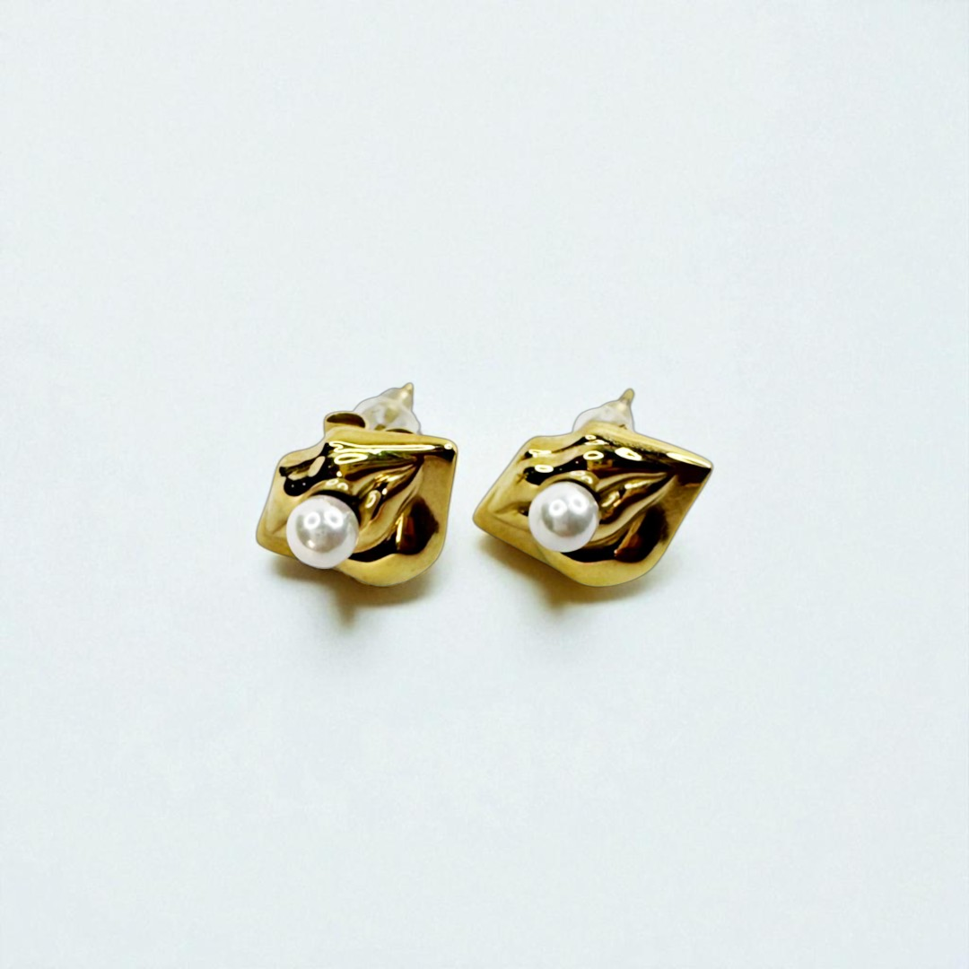 Brinco Musa Dourado