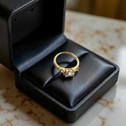 Anel Vivienne Dourado