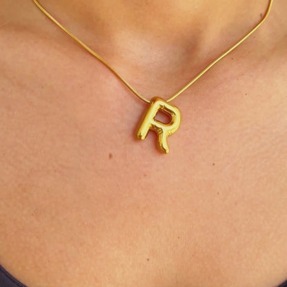 Colar Pingente Letras